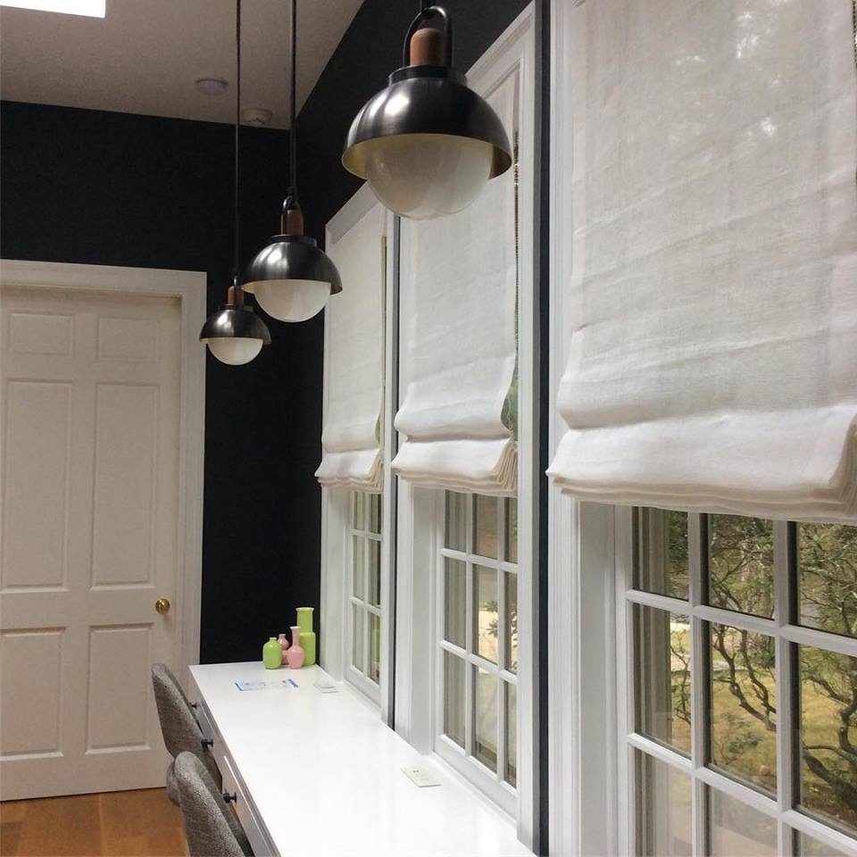 Window Blinds & bulbs